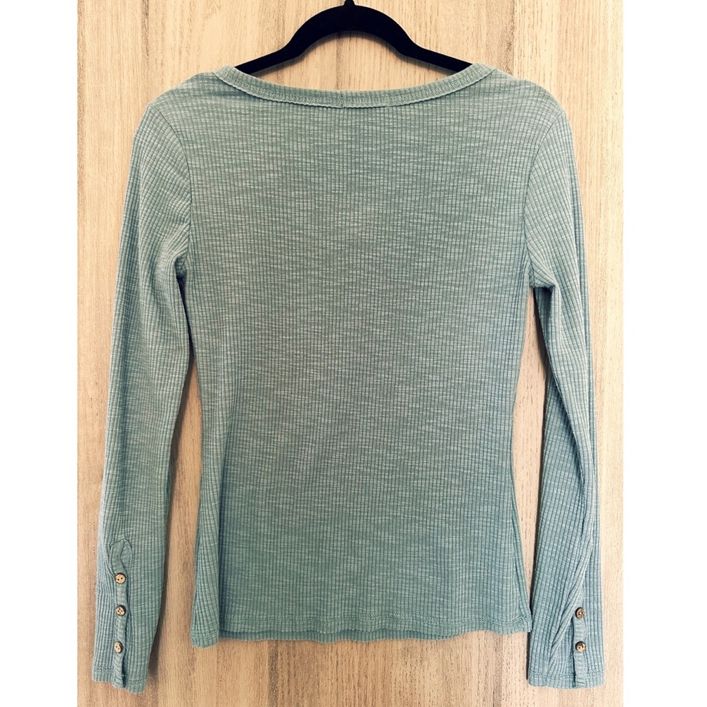 Long Sleeve Top - Picture 4 of 4